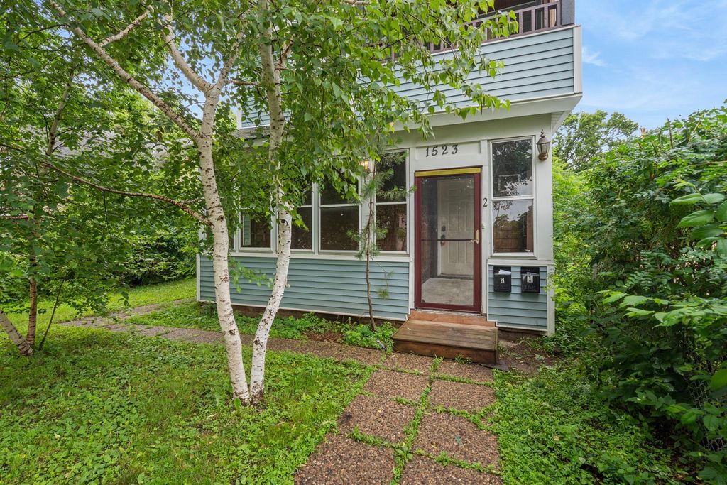 1523 22nd Avenue N, Minneapolis, MN 55411