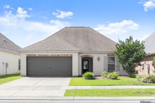 471 Lake Breeze Dr, Baton Rouge, LA 70820