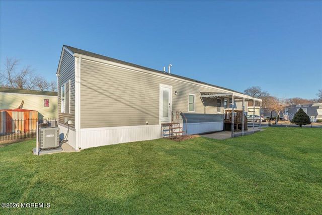 58 Locust Grove, Hazlet, NJ 07730