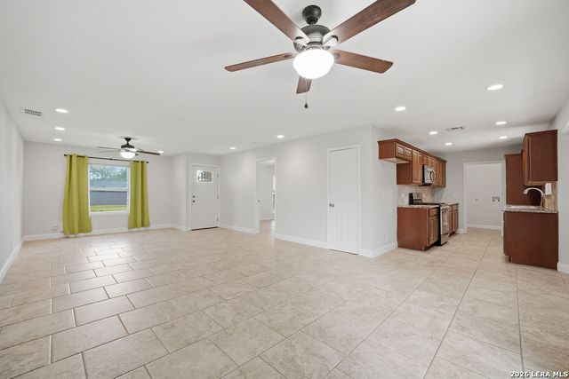 14331 Brangus, San Antonio, TX 78247