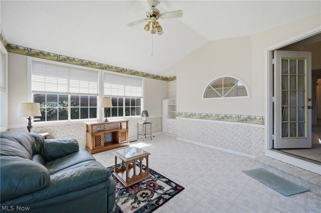 115 Denham Circle NE, Canton, OH 44721