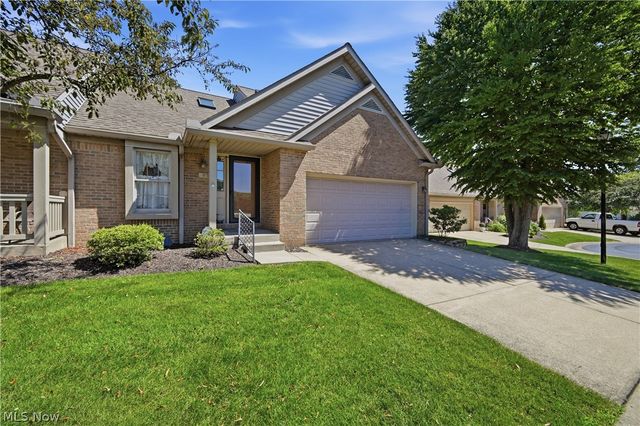 115 Denham Circle NE, Canton, OH 44721