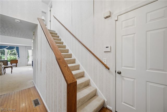 115 Denham Circle NE, Canton, OH 44721