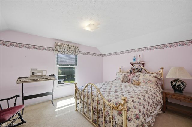 115 Denham Circle NE, Canton, OH 44721