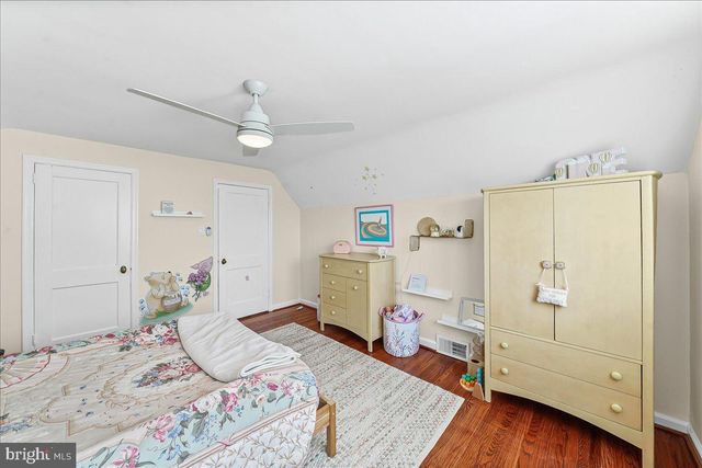 208 2ND AVE, Broomall, PA 19008