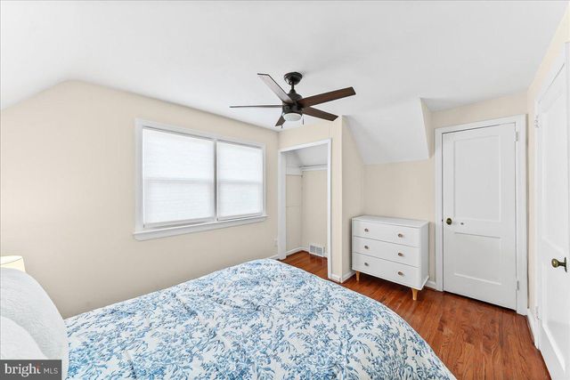 208 2ND AVE, Broomall, PA 19008