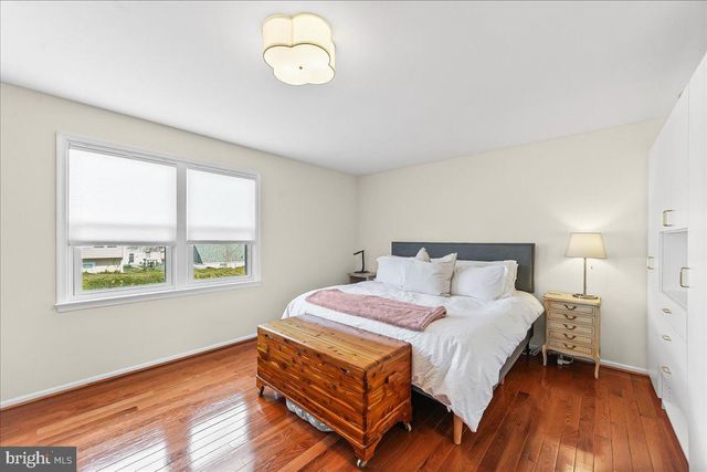 208 2ND AVE, Broomall, PA 19008