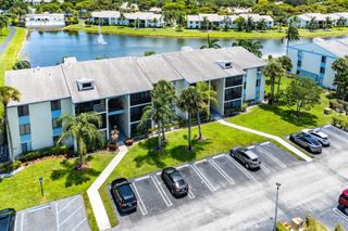1108 Green Pine Boulevard E1, West Palm Beach, FL 33409