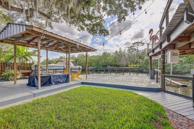 7500 N OLA AVENUE, Tampa, FL 33604