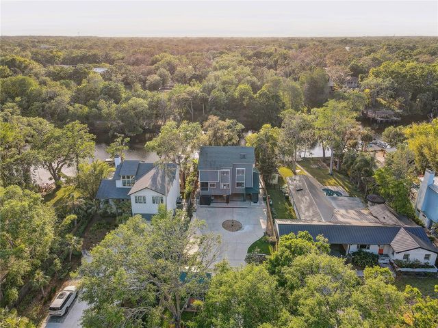 7500 N OLA AVENUE, Tampa, FL 33604