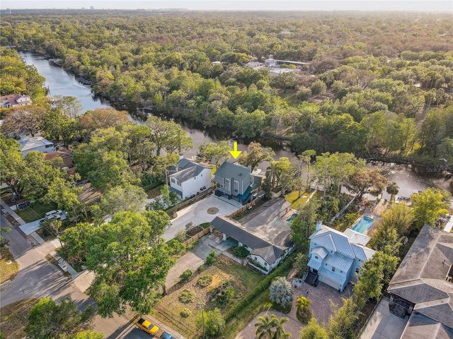 7500 N OLA AVENUE, Tampa, FL 33604