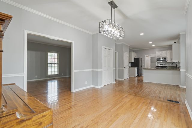 2100 Woodwind Pt, Mount Juliet, TN 37122