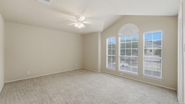 622 MAGDALENA LN, New Braunfels, TX 78132