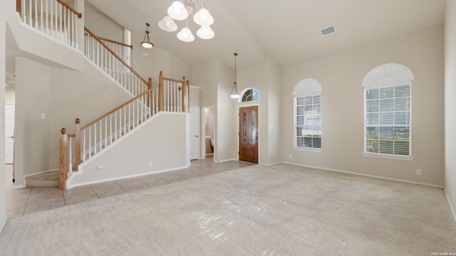 622 MAGDALENA LN, New Braunfels, TX 78132