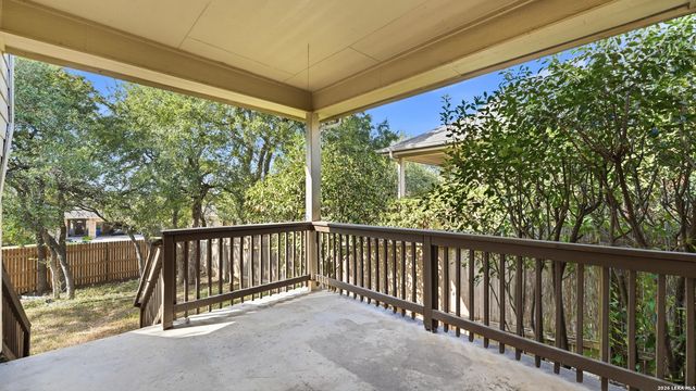 622 MAGDALENA LN, New Braunfels, TX 78132