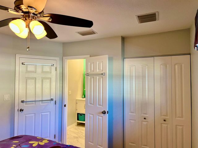 5151 W Oakland Park Boulevard 110, Lauderdale Lakes, FL 33313
