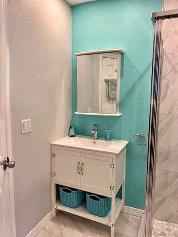 5151 W Oakland Park Boulevard 110, Lauderdale Lakes, FL 33313