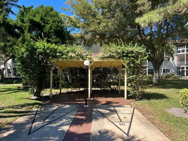 5151 W Oakland Park Boulevard 110, Lauderdale Lakes, FL 33313