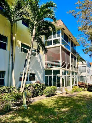5151 W Oakland Park Boulevard 110, Lauderdale Lakes, FL 33313