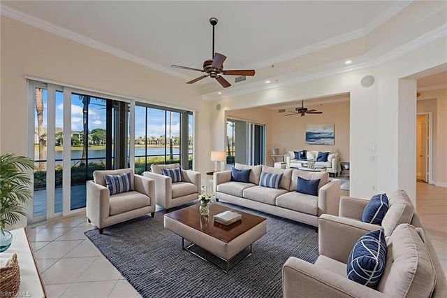 9235 Tesoro LN # 101, Naples, FL 34114