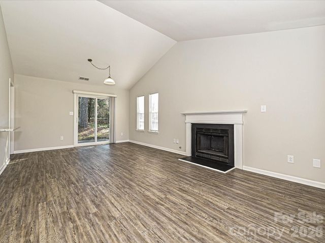 1225 Eagles Landing Drive, Charlotte, NC 28214