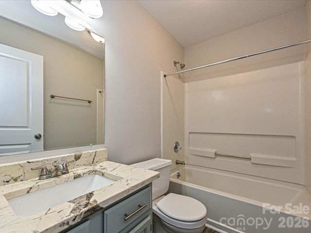 1225 Eagles Landing Drive, Charlotte, NC 28214