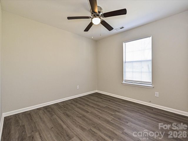 1225 Eagles Landing Drive, Charlotte, NC 28214