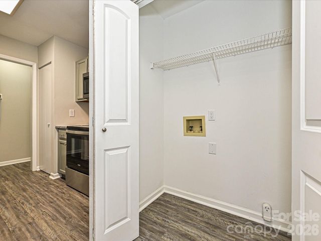 1225 Eagles Landing Drive, Charlotte, NC 28214