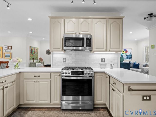 7723 Stuart Hall Rd, Henrico, VA 23229
