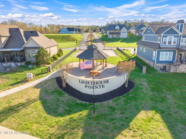 703 Charleston Lgt, Loudon, TN 37774