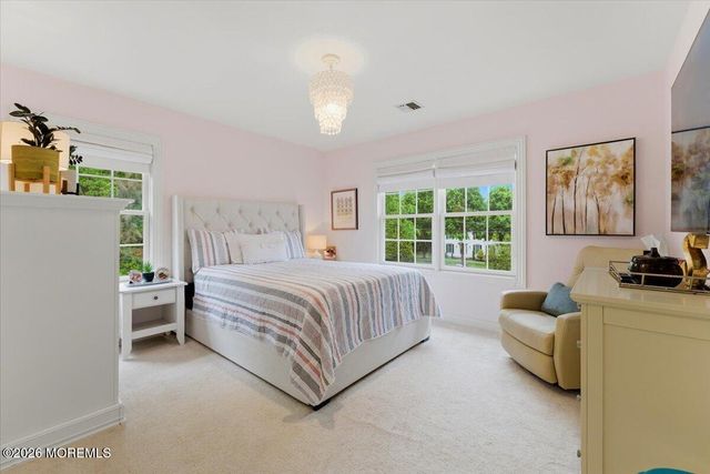 10 Red Hill Road, Middletown, NJ 07748