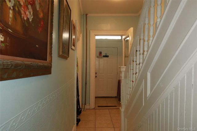 257 Lincoln Avenue, Brooklyn, NY 11208