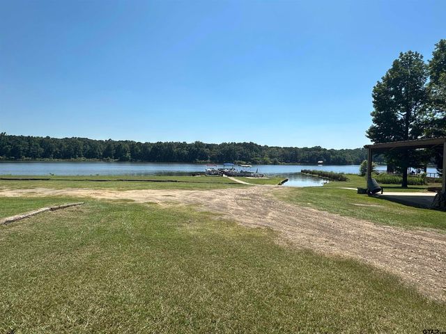 87 PR 52436, Pittsburg, TX 75686