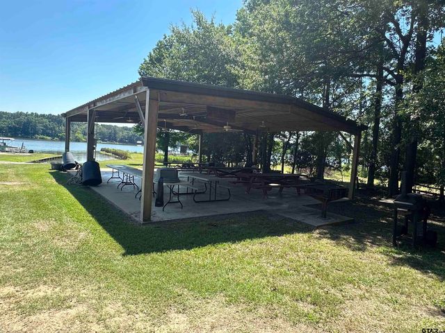 87 PR 52436, Pittsburg, TX 75686