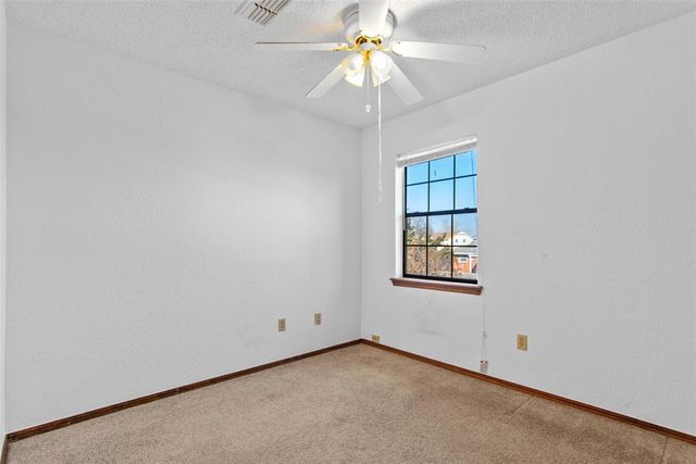 1312 Summerton Place, Yukon, OK 73099