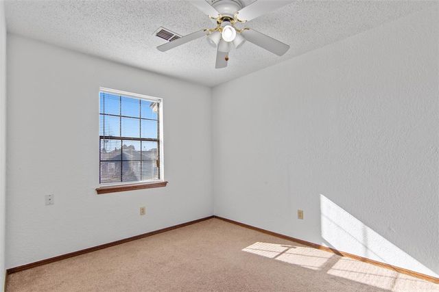 1312 Summerton Place, Yukon, OK 73099