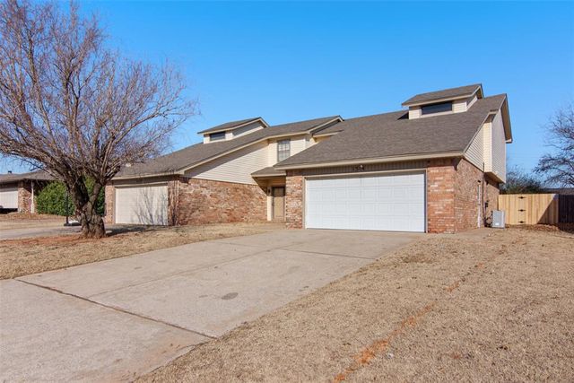 1312 Summerton Place, Yukon, OK 73099