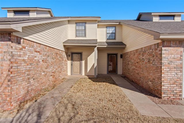 1312 Summerton Place, Yukon, OK 73099