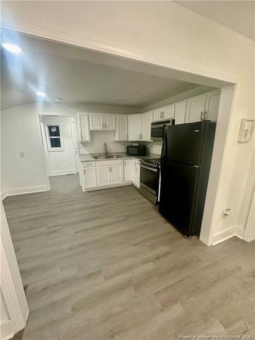 210 Sunset Avenue, Fayetteville, NC 28301
