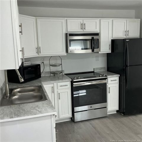 210 Sunset Avenue, Fayetteville, NC 28301