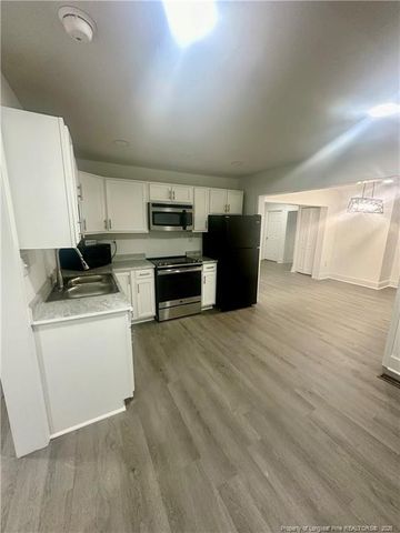 210 Sunset Avenue, Fayetteville, NC 28301
