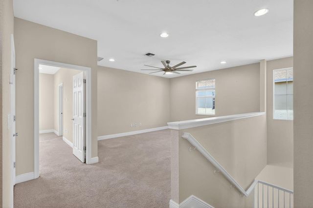 1609 NW Cataluna Circle, Port St. Lucie, FL 34986