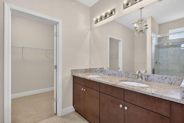 1609 NW Cataluna Circle, Port St. Lucie, FL 34986