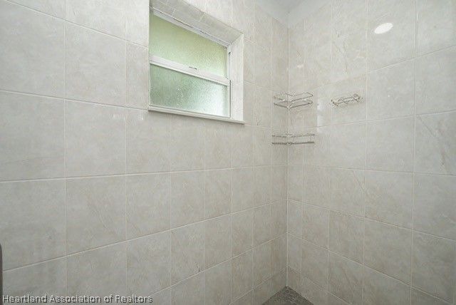 3902 Garienda Avenue, Sebring, FL 33872