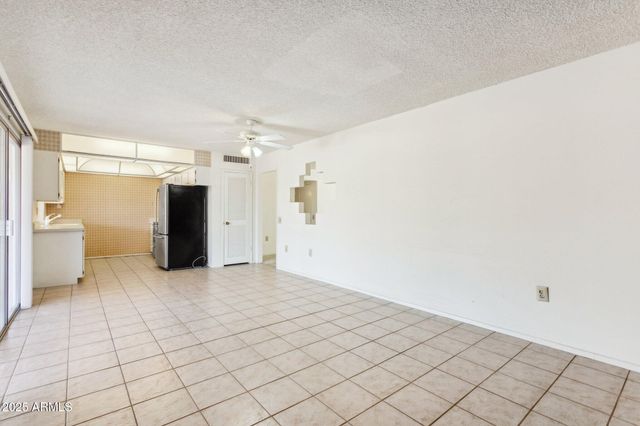 10608 W GULF HILLS Drive, Sun City, AZ 85351