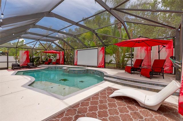 1945 ABBEY RIDGE DRIVE, Dover, FL 33527