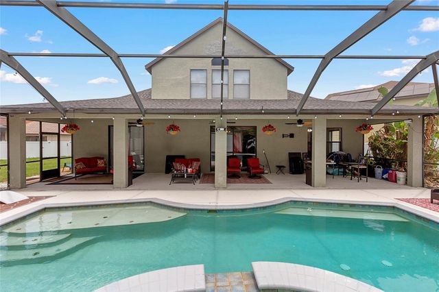 1945 ABBEY RIDGE DRIVE, Dover, FL 33527