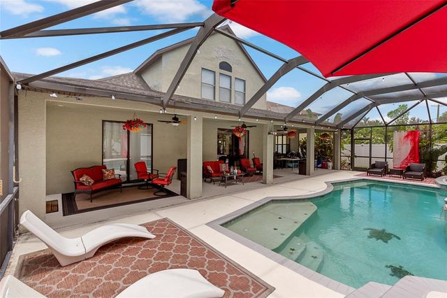 1945 ABBEY RIDGE DRIVE, Dover, FL 33527