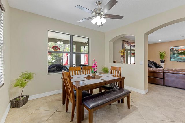 1945 ABBEY RIDGE DRIVE, Dover, FL 33527
