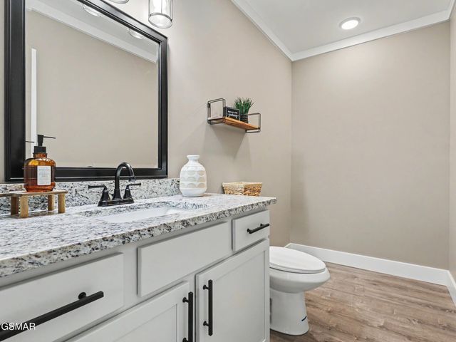 2068 Highpoint Lane, Sevierville, TN 37876